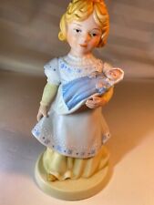 Vintage “A Mothers Love” 1981 AVON Handcrafted Porcelain Figurine Mother & Child picture