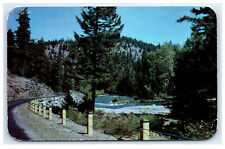 Postcard Nature's Wonderland - Dextone Beauty Scene, Canada 1952 B14 picture