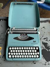 Vintage Smith Corona Corsair Deluxe Turquoise Typewriter Mid Century picture