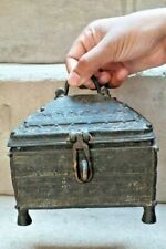BEAUTIFUL VINTAGE BRASS SOUTH INDIAN JEWELLERY BOX MULTIPURPOSE  picture