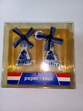 VINTAGE HOLLAND BOMA BLUE DELFT'S BLAUW BOY & GIRL SALT & PEPPER SHAKERS picture