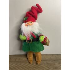 Annalee Santa With Gift Shelf Sitter Doll 7