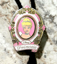 Vintage Disney World Cast Exclusive Changeable Princess Lanyard Heavy Duty RARE picture