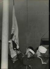 1942 Press Photo Unites States sailors marched into the Willamette Iron & Steel picture