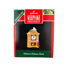 Hallmark Keepsake 1992 Hickory Dickory Dock Handcrafted Christmas Ornament New picture