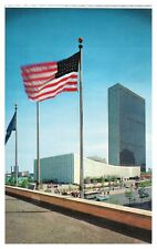 Vintage United Nation Building New York City Postcard Unused Chrome picture