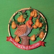 'Partridge in a Pear Tree' 'Keepsake' Series NEW Hallmark 1991 Ornament picture