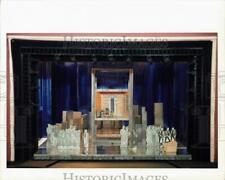 1989 Press Photo Model for Houston Grand Opera 