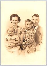 Chicago, Illinois, Family Portrait, Original Antique Vintage Real Photograph picture