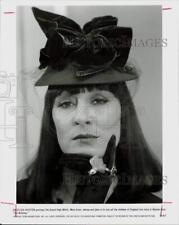 1990 Press Photo Actress Anjelica Huston in 