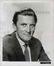 1955 Press Photo Actor Kirk Douglas - lrp84202 picture