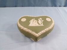 Wedgwood Green Jasperware Heart Shaped Covered Trinket Dresser Jewelry Box Dish picture