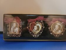 Signature Home Collection 3  Ornament Frame's picture