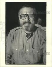 1984 Press Photo Director Lou Criss - hca84730 picture
