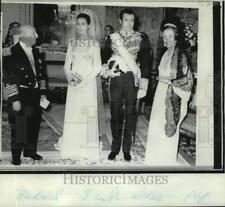 1972 Press Photo Gen. Francisco Franco & Mrs. Franco with granddaughter Maria picture