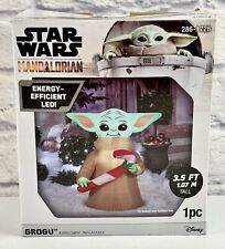 *BRAND NEW* 3.5’ Tall Star Wars Mandalorian Grogu Airblown Inflatable Christmas picture