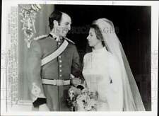 1973 Press Photo Princess Anne and Mark Phillips after wedding in London picture