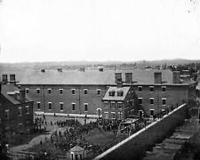 Execution of the Lincoln Assassination Conspirators - 8x10 US Civil War Photo picture