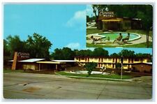 c1960's Caravan Motel Exterior St. Augustine Florida FL Swimming Pool Postcard picture
