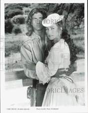 1994 Press Photo Actors Jane Seymour, Joe Lando in 