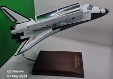 NASA US Space Shuttle Discovery Orbiter Desk Display Spacecraft 1/100 BS Model picture