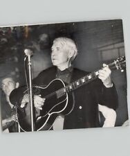 Poet CARL SANDBURG Strums Guitar & Sings HENDERSONVILLE NC 1948 Press Photo picture