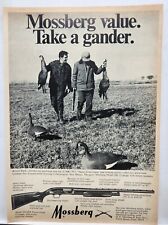 1970 Mossberg 500 Rifle Robert Stack Hunting Canadian Geese Print Ad Man Cave picture