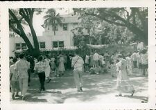 May 1 1952 US Navy sailor's Lei Day Hawaii  Photo Winner's Leis on Display picture