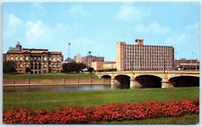 Postcard YMCA Building City Library Des Moines Iowa USA North America picture