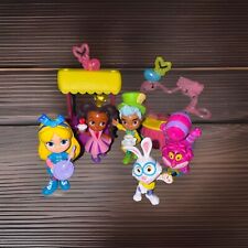 Alice In Wonderland/Alice’s Bakery Lot Of 5 Characters Plus 2 Bakery Stations picture
