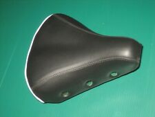 UNIVERSAL 3 SPEED BICYCLE RIVET SIDE SADDLE SEAT BLACK CRUISER COMFORT NOS NEW  picture