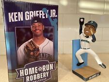 KEN GRIFFEY JR BOBBLEHEAD “Home Run Robbery” SeattleMariner White Jersey Version picture