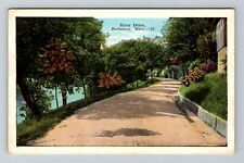 Rochester MN-Minnesota, River Drive Vintage Souvenir Postcard picture
