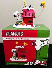 Department 56 Peanuts SNOOPY - GETTING READY FOR CHRISTMAS picture