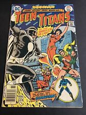 Teen Titans 44, 1st Guardian, Vs Dr Light. Mid DC 1976 picture