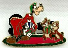 Merry Christmas GOOFY & CHIP 'n' DALE Mystery Pin LE 900 Disney 2007 picture