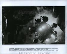 1987 Press Photo Actors Vernon Wells and Dennis Quaid in Innerspace Movie picture