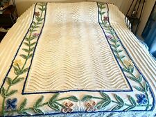 VINTAGE CHENILLE TWIN/FULL  FLORAL BEDSPREAD 88” x 102” picture