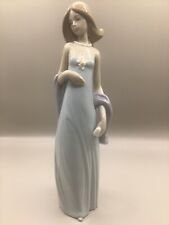Lladro 5487 ~ Ingenue ~ Vestido De Noche ~ Figurine with Box Gorgeous Condition picture