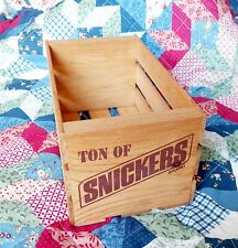 Ton of Snickers Wood Crate Wooden Slat Candy Advertising - Vintage picture