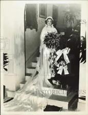 1935 Press Photo Marjorie Drexel in gown for wedding to John Morton Gundry Jr. picture