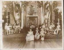 1935 Press Photo Children attend fancy dress ball in White Sulphur Springs picture