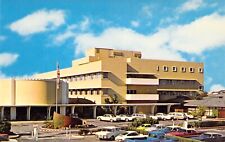 1970 CA Newport Beach Hoag Memorial Presbyterian Hospital postcard H01 picture