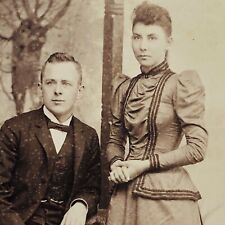 ANTQ Cabinet Card Photo Victorian Couple Man Lady Portrait￼ Dutch Reading PA picture
