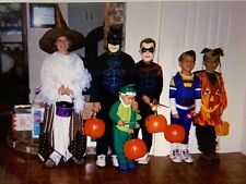 (Kb) FOUND PHOTO Photograph Snapshot 4x6 Kids Halloween Batman Costumes  picture