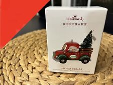 HALLMARK 2019”HOLIDAY PARADE” KEEPSAKE ORNAMENT #1 In The Holiday Parade Series picture