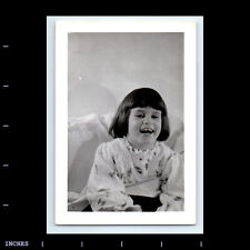Vintage Photo SMILING GIRL picture