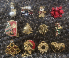 12PC LOT BEAUTIFUL CHRISTMAS HOLIDAY SNOWMAN TRAINS PIN COLLECTION L@@K picture