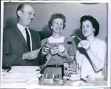 1962 Mr Mrs George Elliott Mrs Cornelius Smith For Spastic Aid Event 8X10 Photo picture