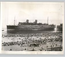 Thousands Watch SALVAGE of BURNED SHIP Morro Castle New Jersey 1934 Press Photo picture